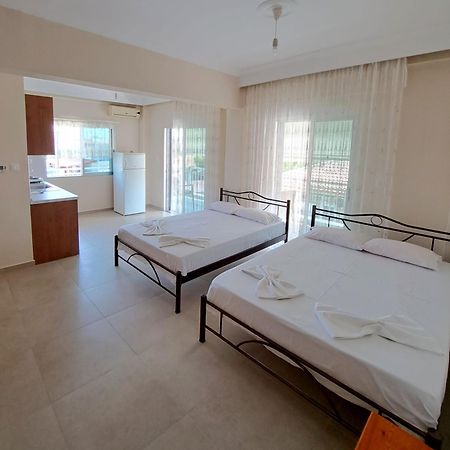 Poly'S House Apartment Nea Vrasna Ngoại thất bức ảnh