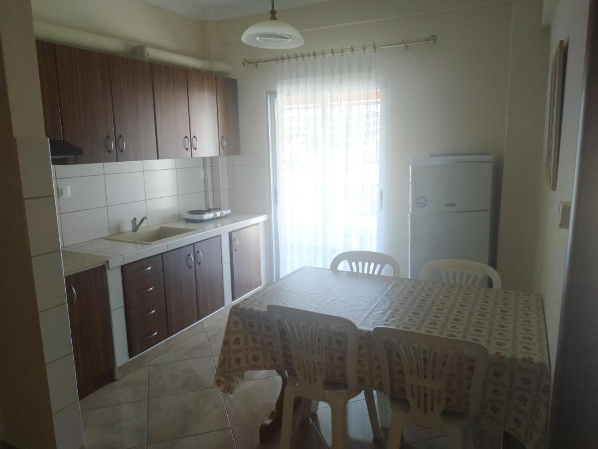 Poly'S House Apartment Nea Vrasna Ngoại thất bức ảnh