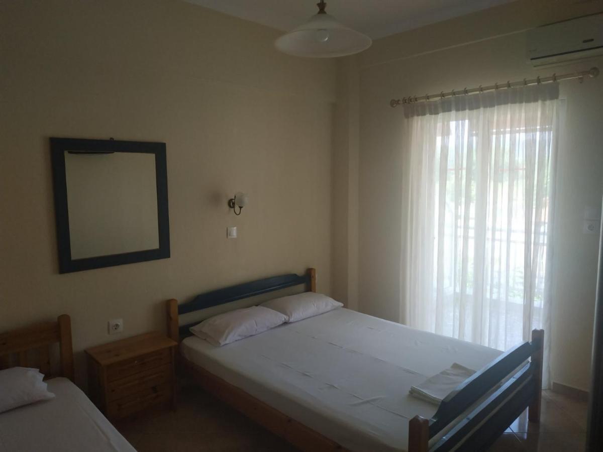 Poly'S House Apartment Nea Vrasna Ngoại thất bức ảnh