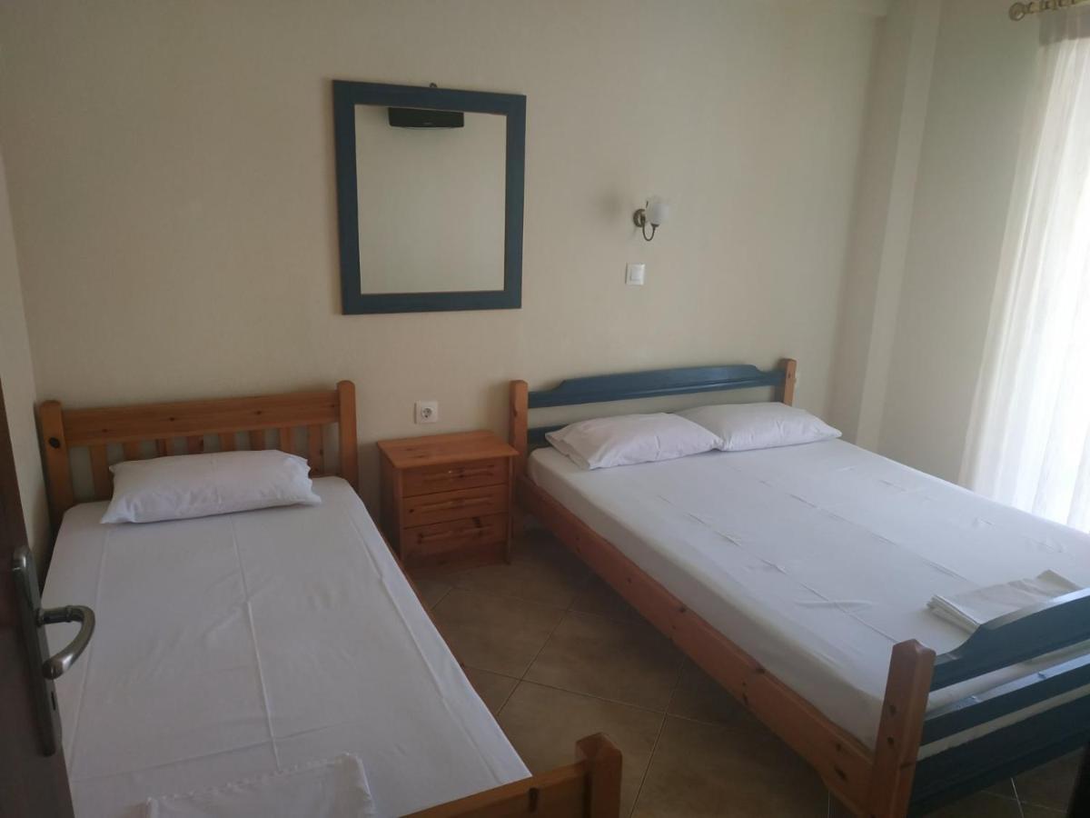 Poly'S House Apartment Nea Vrasna Ngoại thất bức ảnh