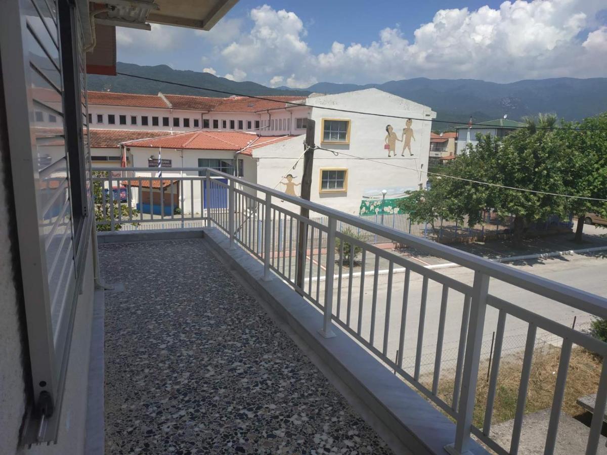 Poly'S House Apartment Nea Vrasna Ngoại thất bức ảnh