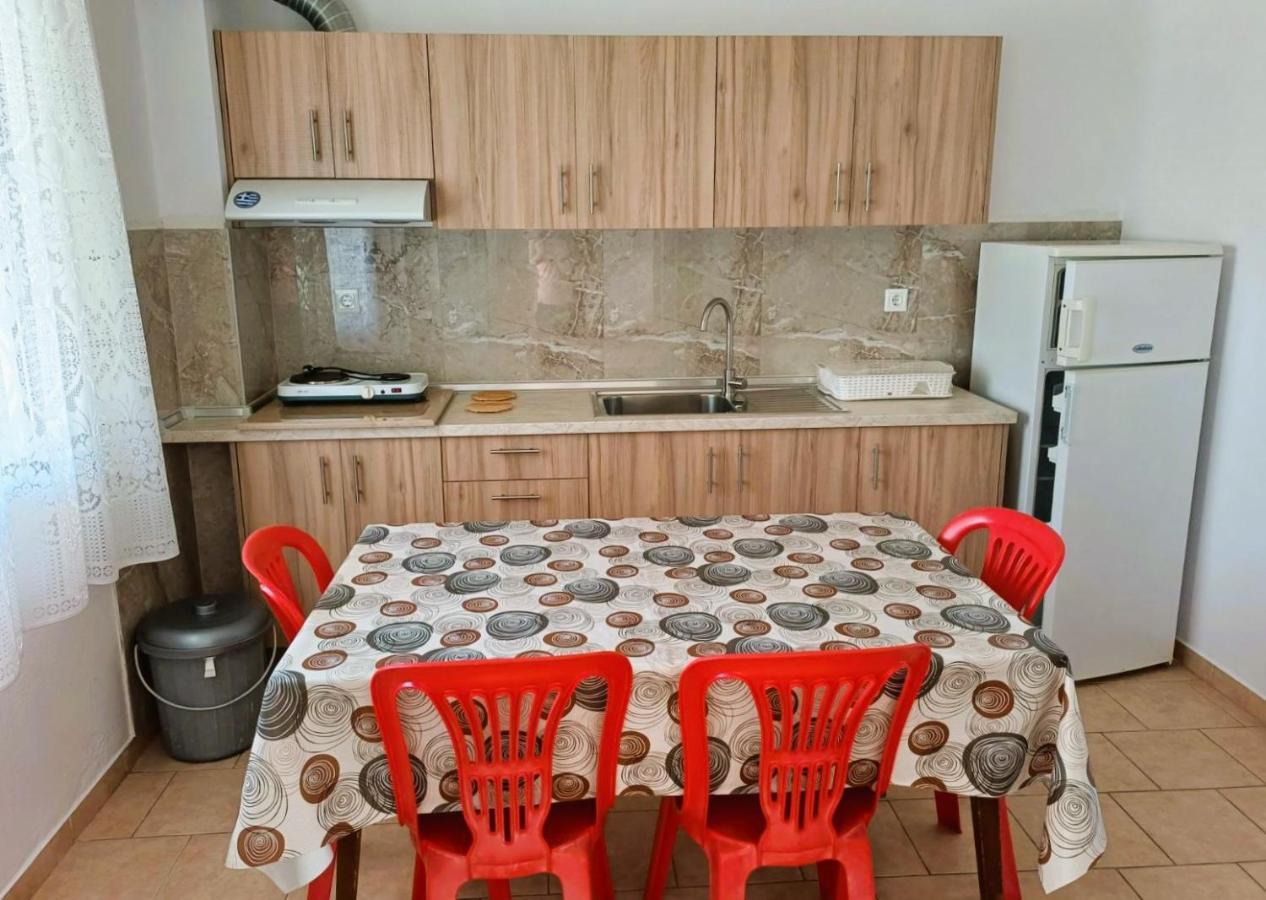 Poly'S House Apartment Nea Vrasna Ngoại thất bức ảnh